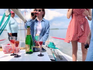 Прогулка на яхте с wow клубом 🌊