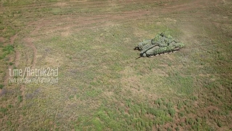 Видео с учений вооруженных сил донецкой народной республики на территории полигона в торезе, август 2018