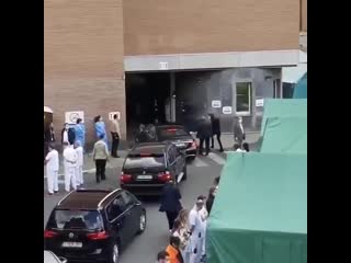 Медики бельгии против премьер министра