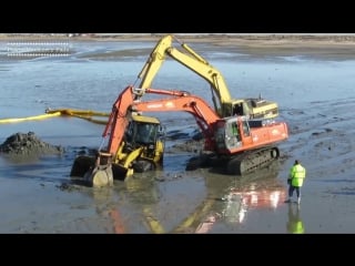 Amazing accidents fails videos of heavy construction equipment compilation