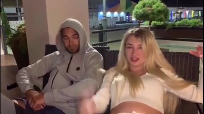 Бухая марго овсянникова домагается к клиенту