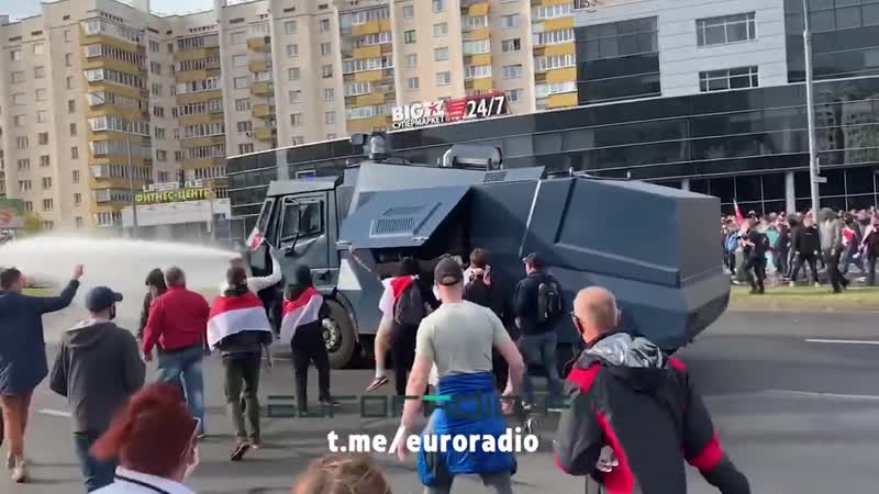 «заняло секунд 20» минчанин рассказал, как разобрал водомет (2)