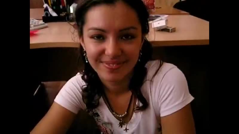 Позвал девчушку на интервью, но вместо микрофона подсунул член