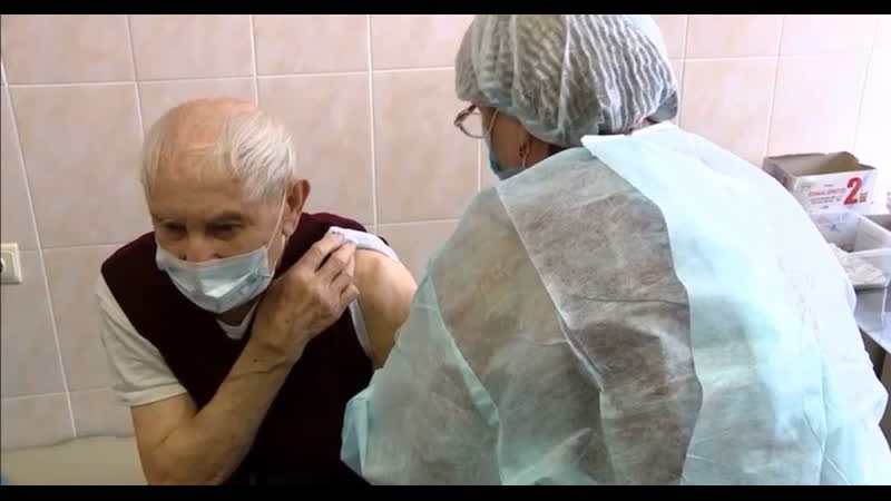 В твери на ревакцинацию пришел 97 летний ветеран войны, почетный гражданин тверской области иван кладкевич