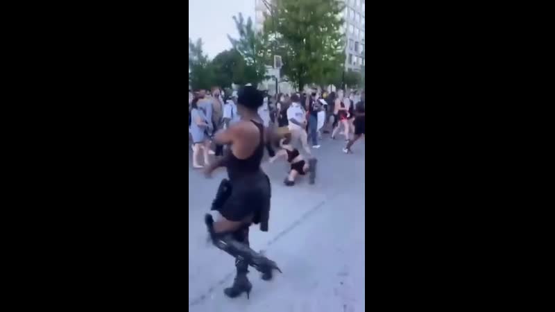 Американский боевой гопак