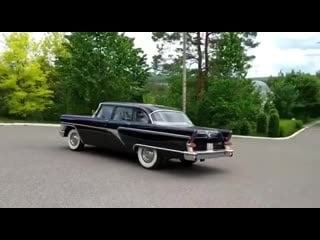 Gaz 13 chayka soviet classic limousine