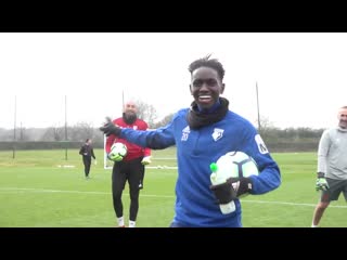 Гол кина на тренирое