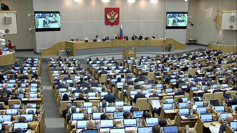 Приморские депутаты решили штрафовать себя за прогулы