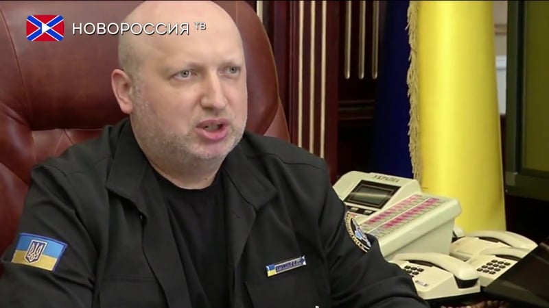 Турчинов заявил, что пора заканчивать ато и переходить к войне с россией