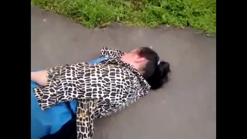 Женщина у вас писька видна