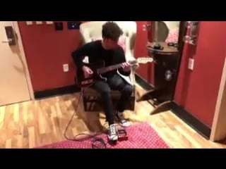 @trohman of @falloutboy testing out his converse all wah