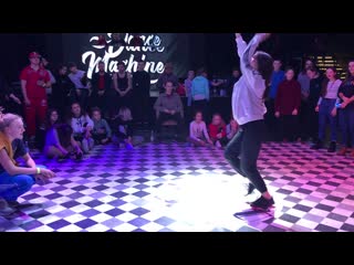 Lin & kichi vs dasha & lera // dance machine 2019