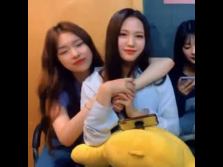 Back hugs from eunjo