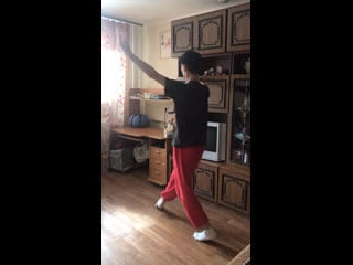 Витюк rond de jambe par terre