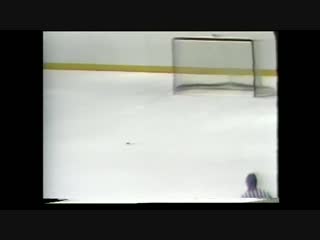 30 years ago, ron hextall scored first legitimate goalie goal