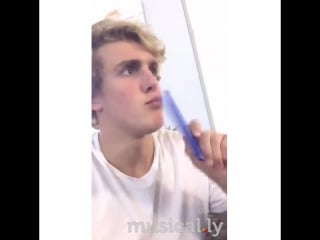 When ypu can't call 911 (@jakepaul on )