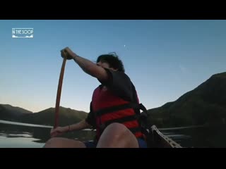 Тэхен на каноэ