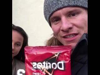 Hey @doritos we made a sweet #tbt commercial for you! @breannayde & i used so many special effects & i definitely meant to drop