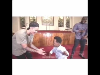 Justins heart is bigger then nickis ass ❤🍑