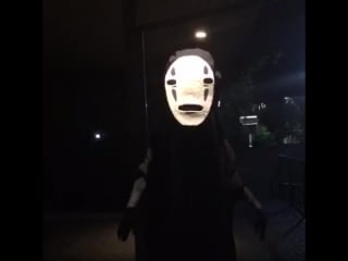 No face getting krunk