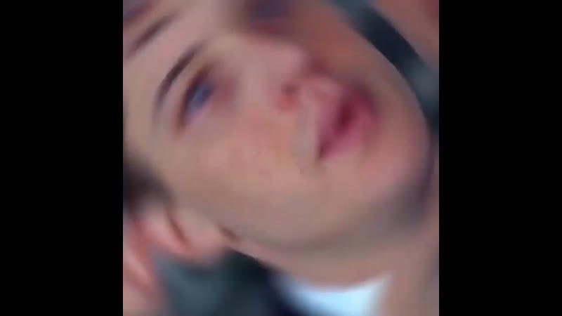 Когда ахуел с движухи )