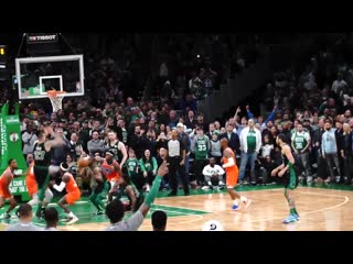 Chris paul locks down jayson tatum in last play of the game to secure the win for okc