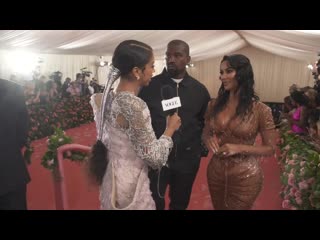 Kim kardashian west & kanye west on her ocean soaked met look | met gala 2019 with liza koshy