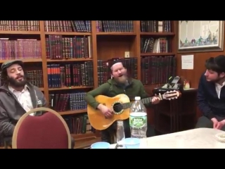 Eli beer and chevra nafsheinu chiksa (carlebach) live on chanukah