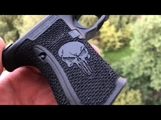 Glock 19 proarms punisher stippling