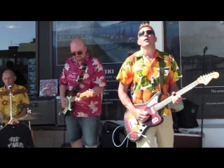 Beat tornados live at the kon tiki museum