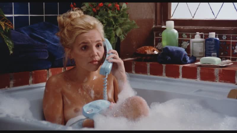 Чарити джеймс (charity james nude scenes in "get crazy" 1983)