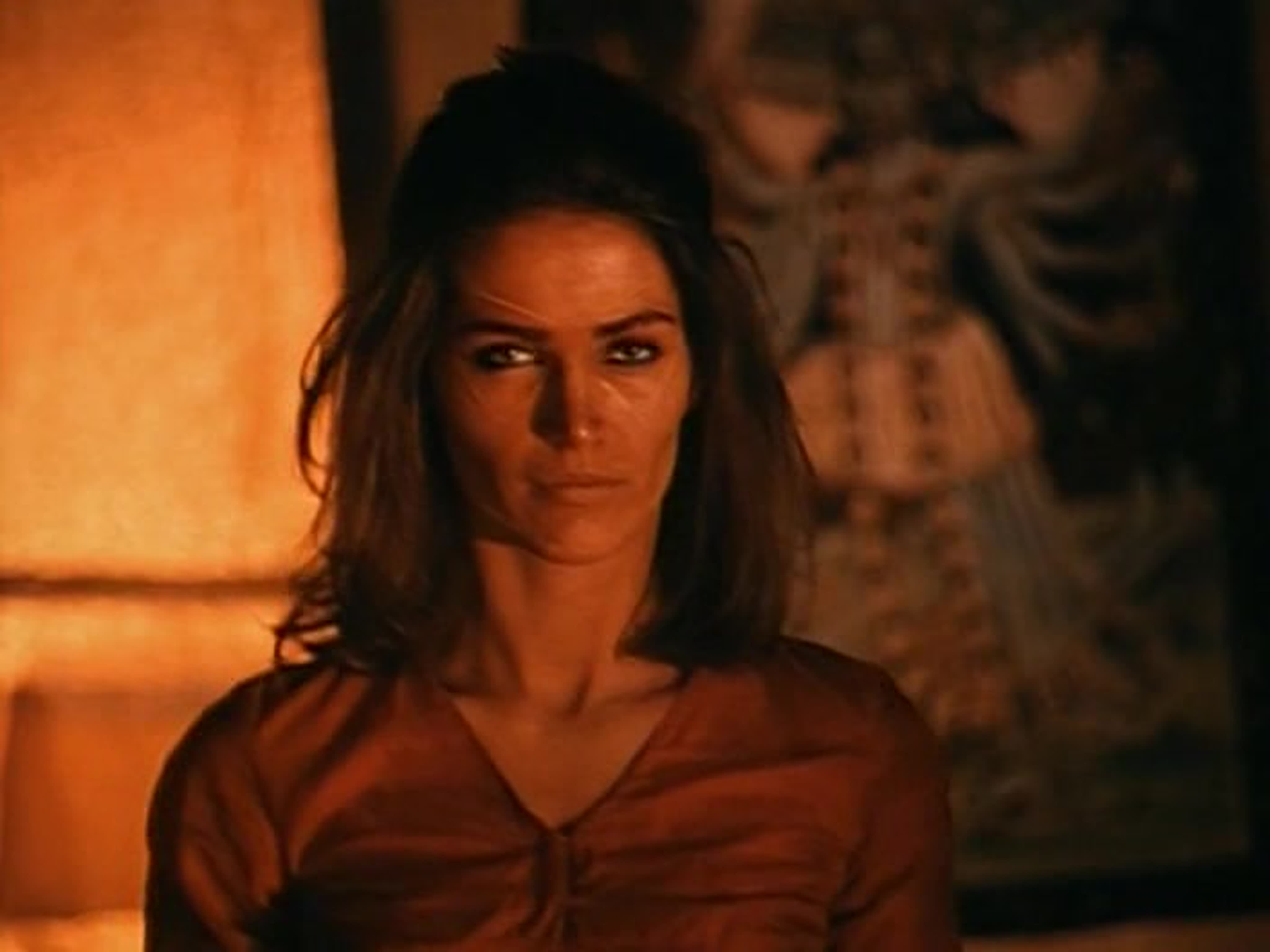 Intim soch turmagi, tatuirovka va pirsing