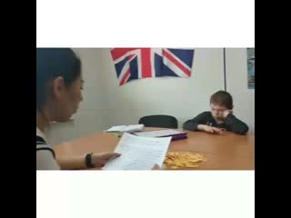 Урок китайского слушаем и переводим