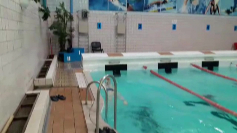 Калибри тренироа в бассейне