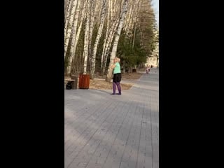 Танцует тектоник