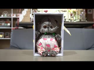 Басик baby в трусах в арбузик и с зеленым бантиком