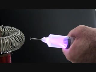 Capturing plasma in a syringe