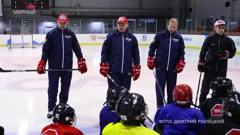 Без комментариев хоккейные баталии в мирном