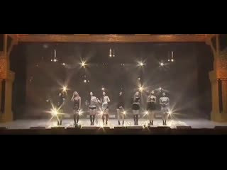 When they are playing mina's part in 2129 and jeongyeon said this is the words mina want to tell once 😭🥺 "how do i convey this