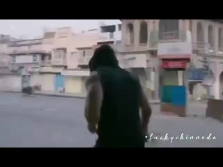 Edit evaru andi kummesaaaroooo ramcharan