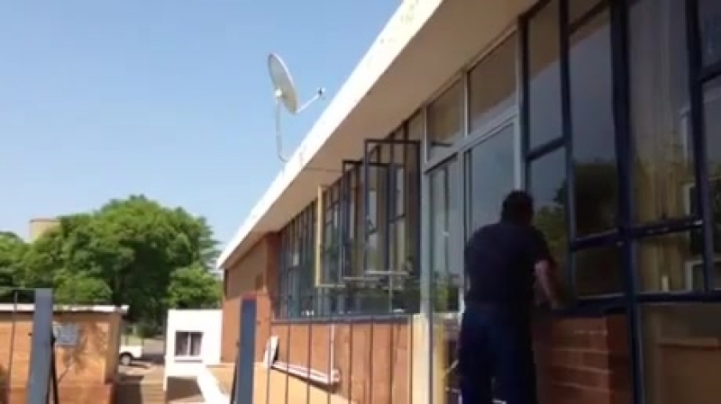 Хорошо стёкла помыли