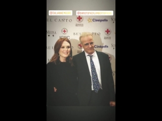 Christopher lambert & julianne moore [премьера фильма "бельканто", 13/09/2018]