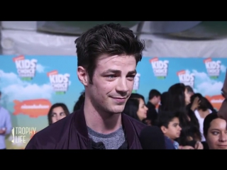 @grantgust talks the flashpoint paradox & new movie at #kcas 2016!