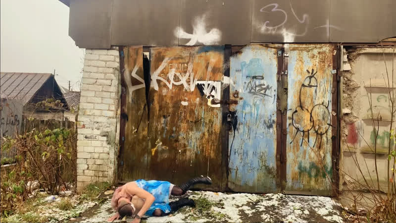 Вырубил шлюху яйцом 🥚