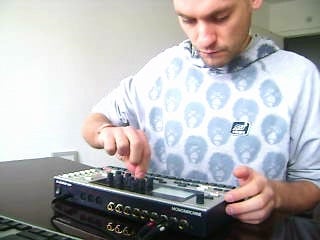 Leksha playing elektron