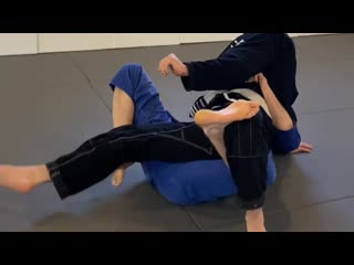 Ben egli fantastic back take from half guard using sneaky hooks
