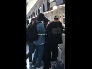 190518 ким убин делает кенсу массаж