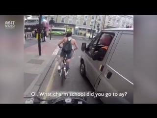 Быдланы пристают к девушке, она отвечает