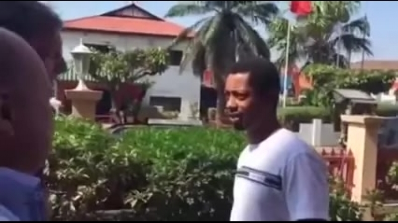 Обычный украинец (москали? я с москалями не балакаю)