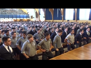 Mean! new zealand high school students perform haka to their retiring teacher shoutout to palmerston north boys high